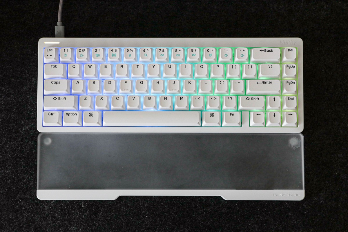 65％メカニカルキーボードの決定版。しっとり打鍵感の「NuPhy® Halo65