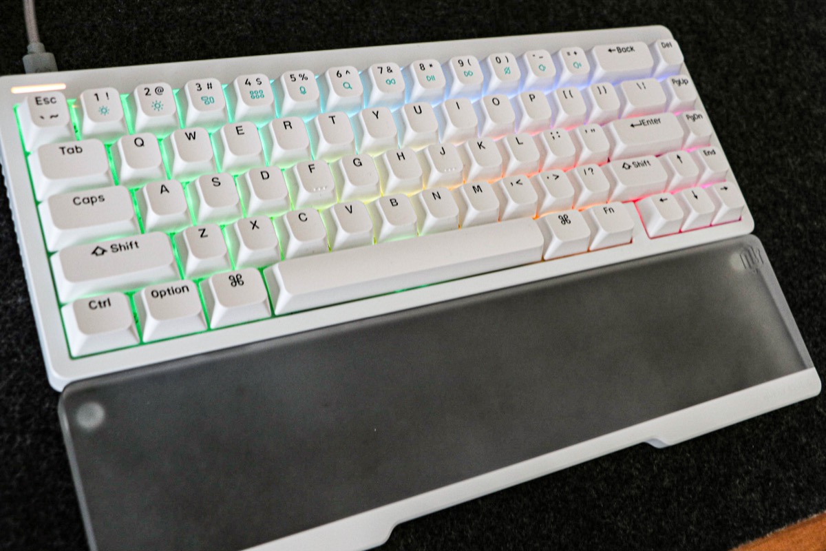 65％メカニカルキーボードの決定版。しっとり打鍵感の「NuPhy® Halo65