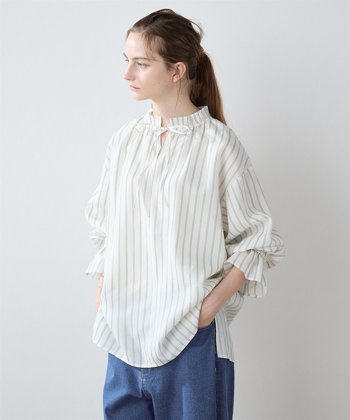 フリルカラー ブラウス LE SOUK HOLIDAY｜クロスプラス公式通販サイト
