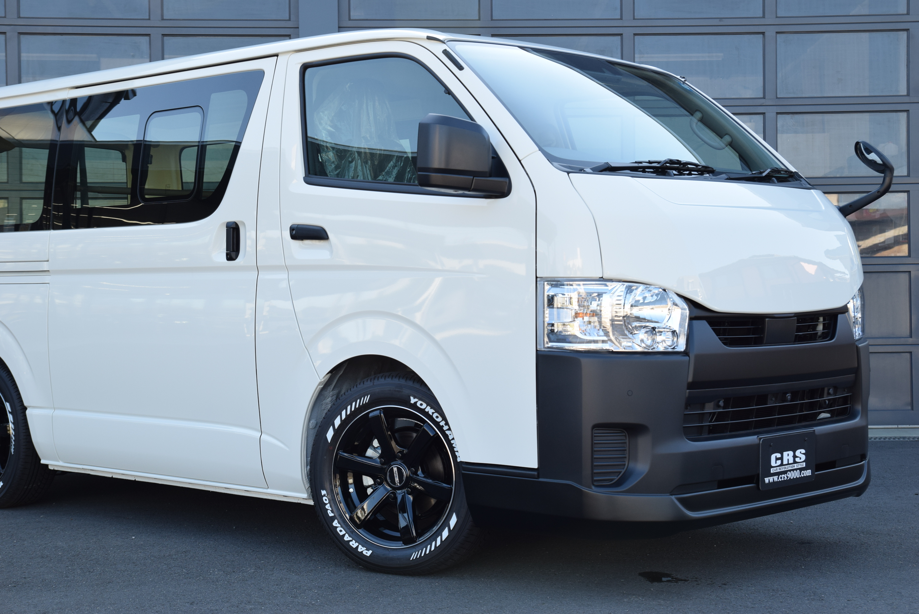 ハイエースDX 2WD 2800㏄ 3/6人乗り ホワイト コントラストパッケージ