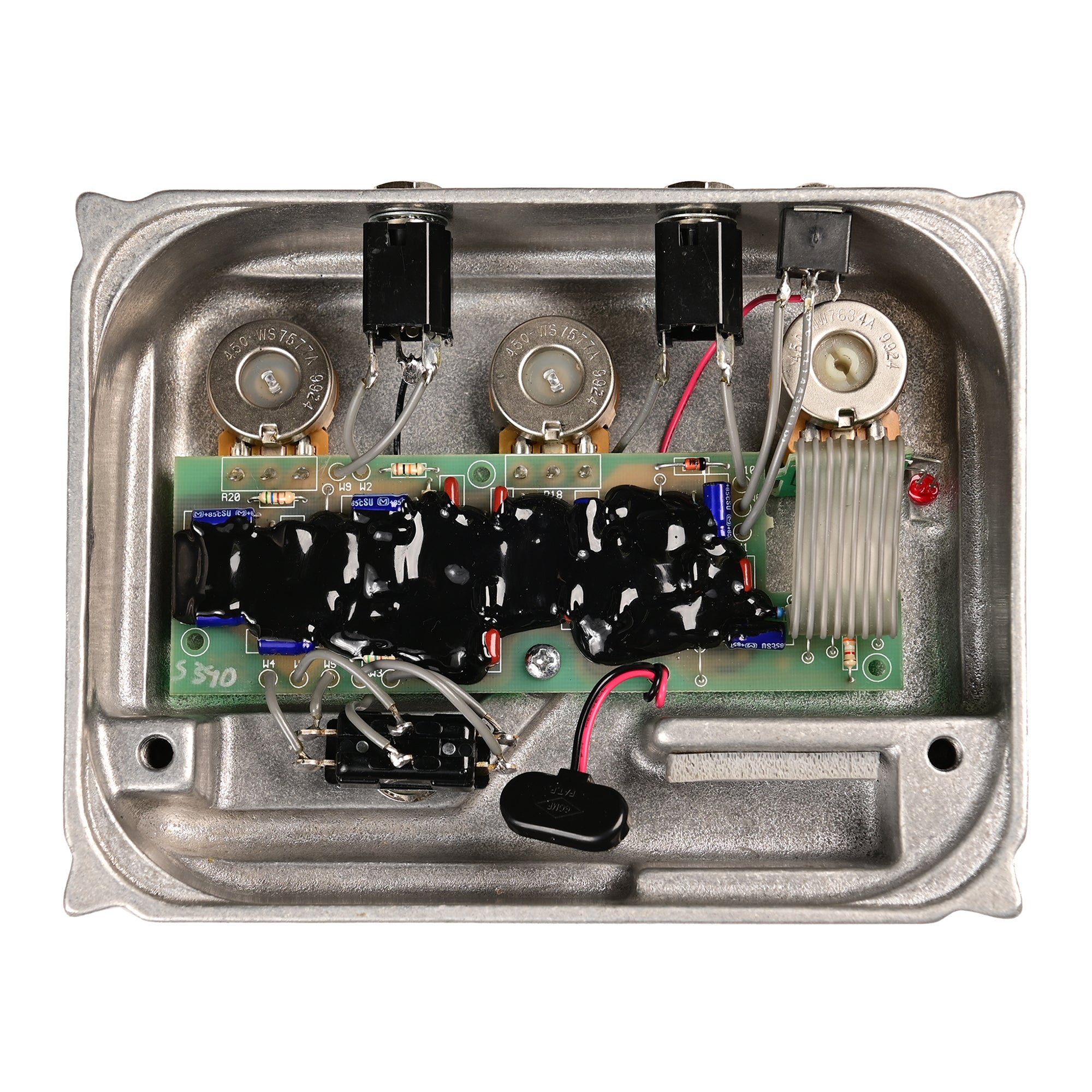 DSC_1673_2048x.jpg?v=1608628940