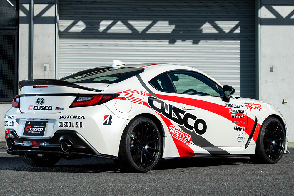 GR86＆新型BRZ パーツ特集ページ 製品情報 クスコウェブサイト