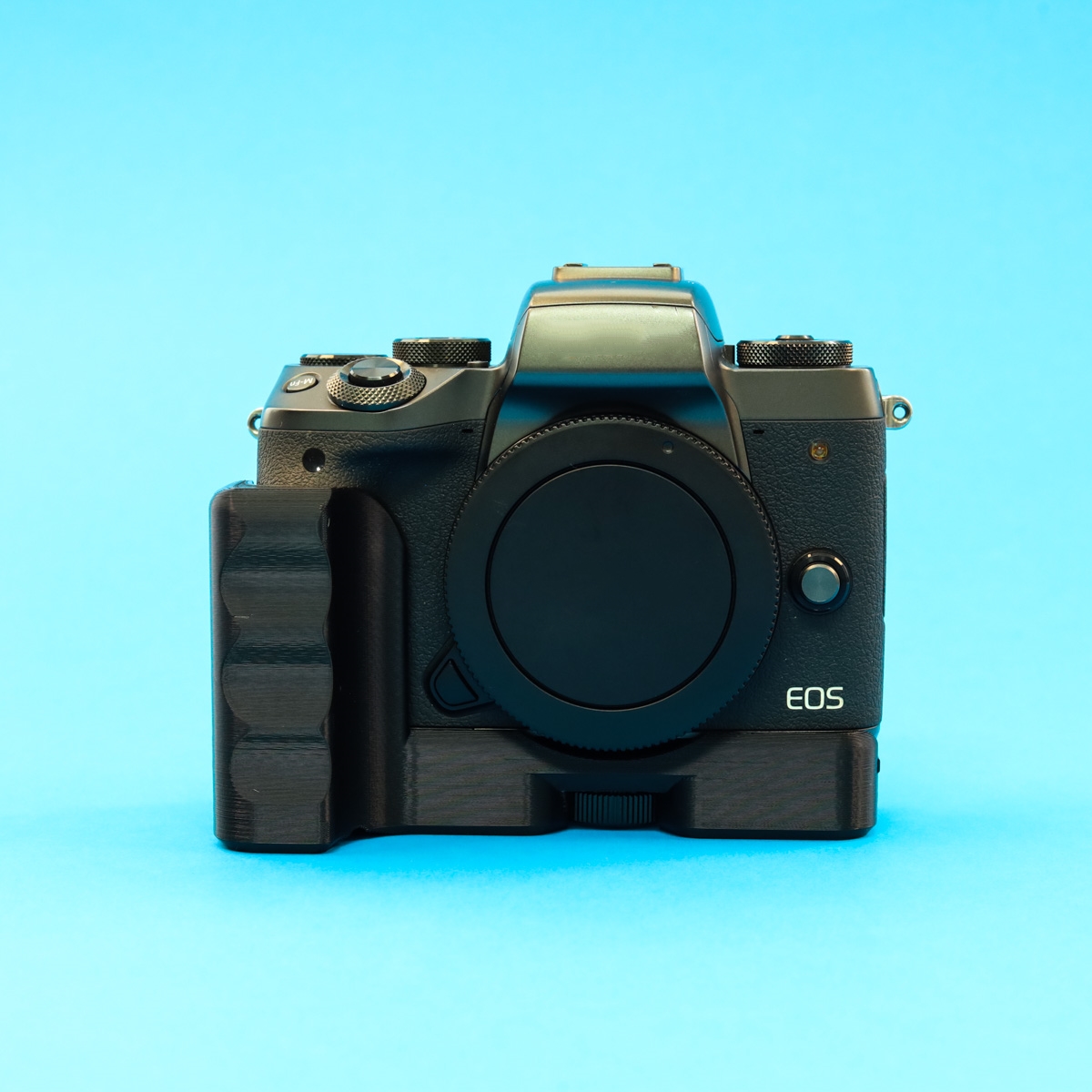 Extension Grip for Canon EOS M5