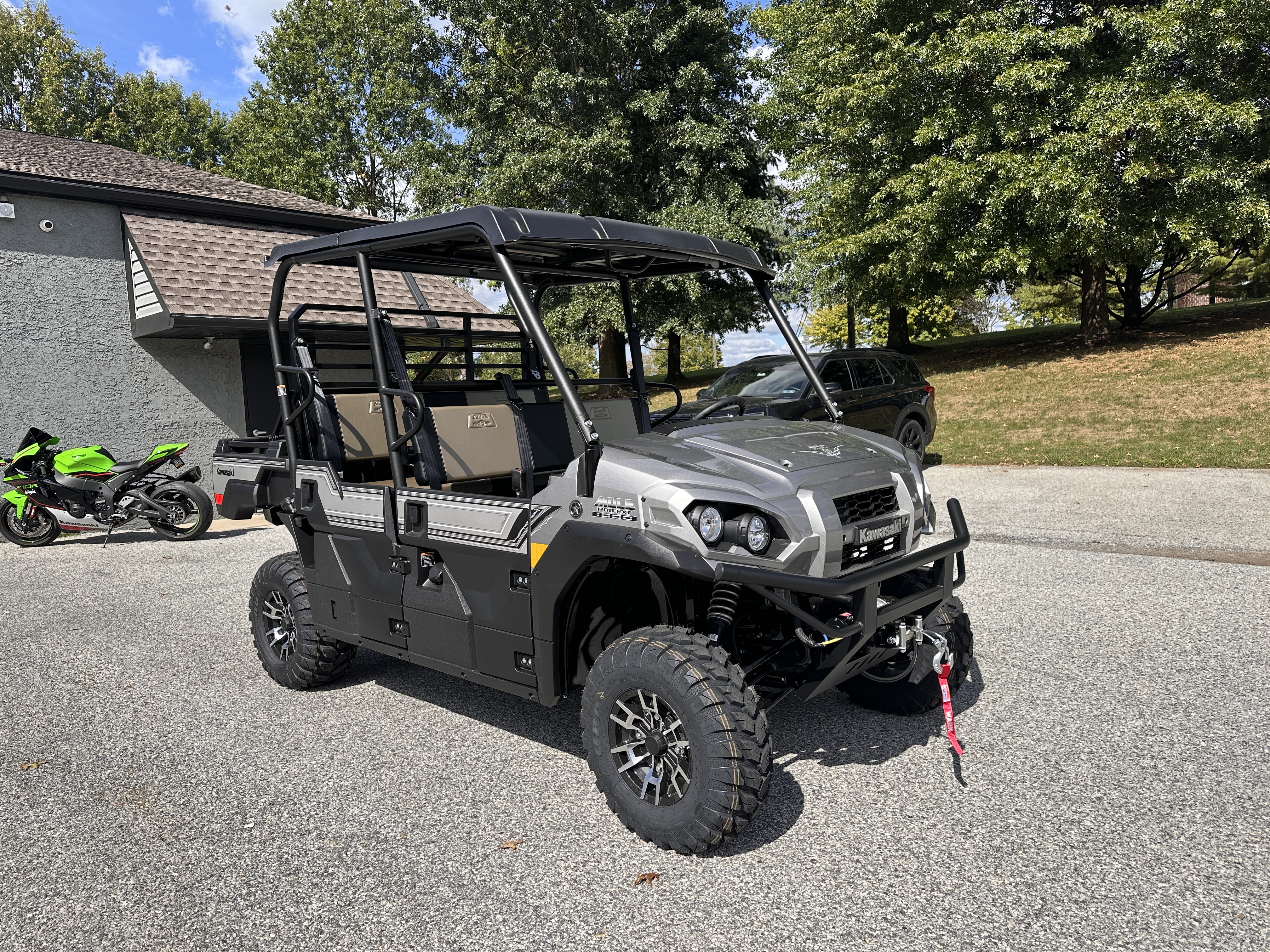 2026-KAWASAKI-Mule-Pro-FXT-1000-LE-Ranch-Edition-Metallic-Phantom