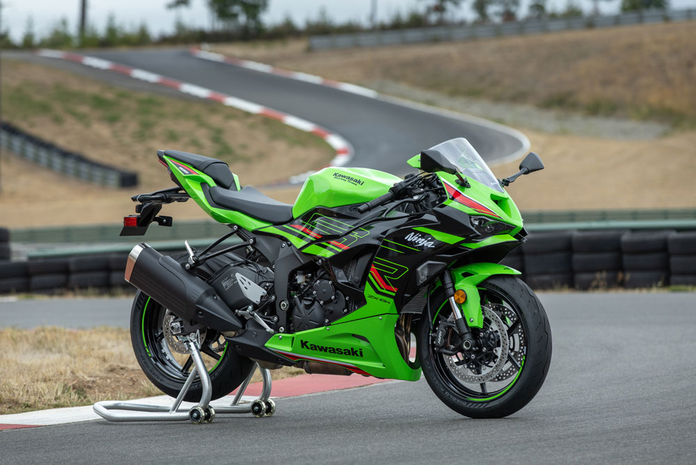 2024 Kawasaki Ninja ZX-6R Review - Cycle News
