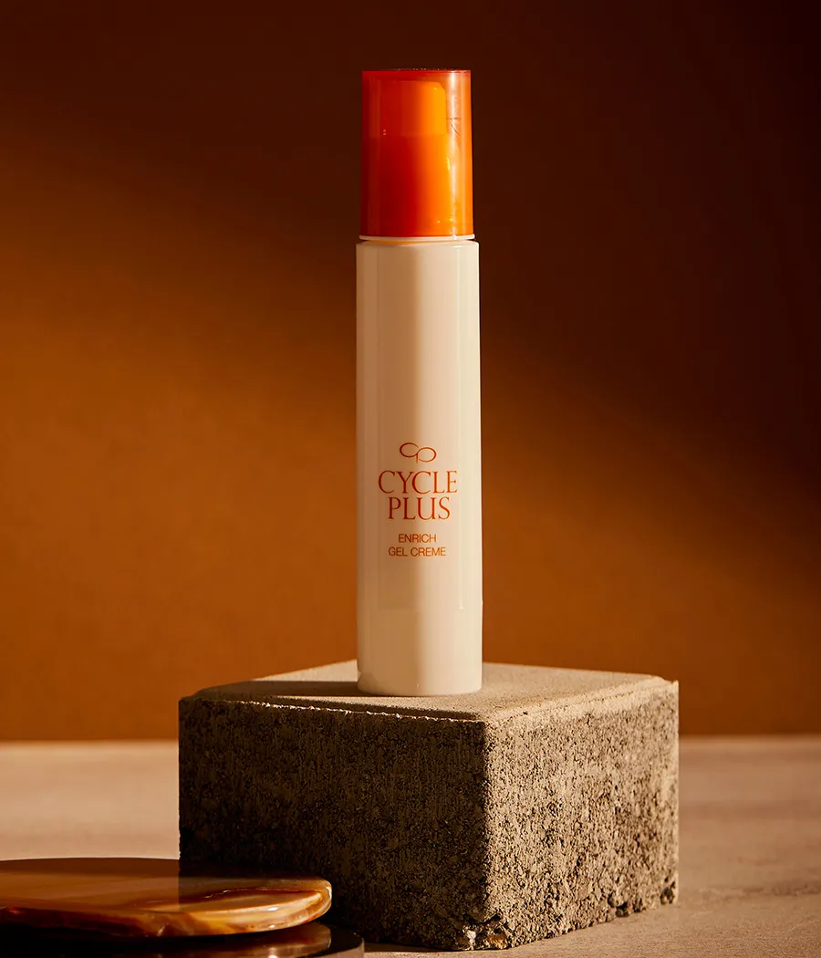 エンリッチ ジェルクリーム 〈美容液・クリーム〉 | うるおいあふれて