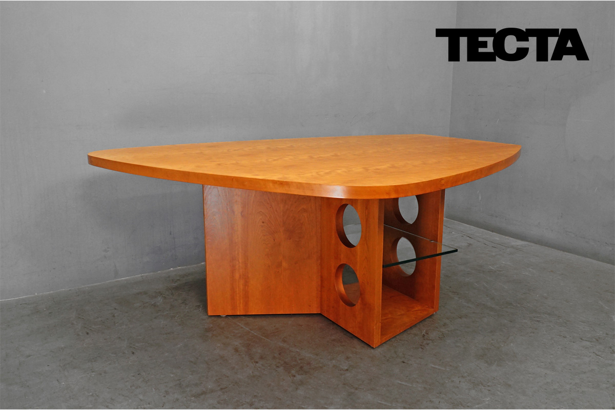 TECTA K24 サイドテーブル 買取｜アクタス取扱いの人気モデルを高価