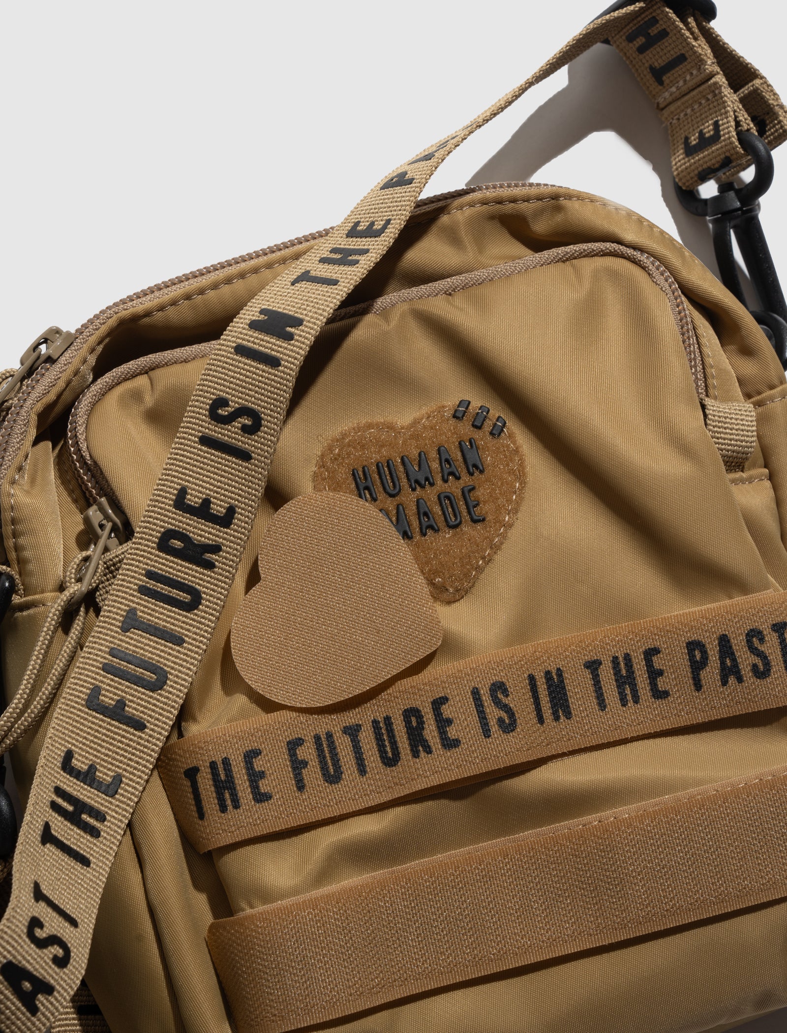 HUMAN MADE MILITARY POUCH LARGE