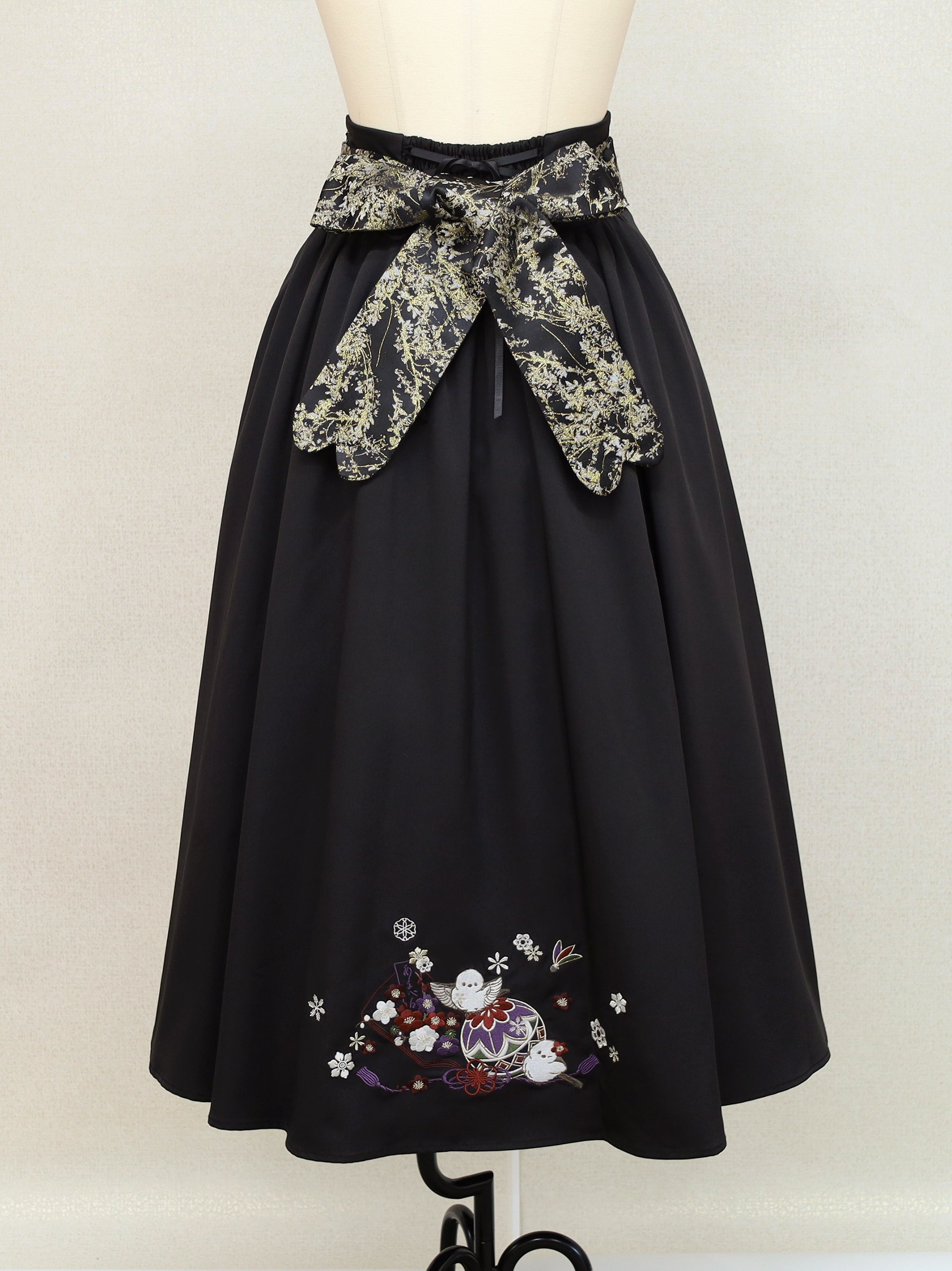 手まり遊びとシマエナガ 和風スカート – Amavel（アマベル）公式サイト