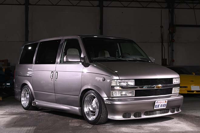日本で一番売れたアメ車】シボレーアストロ／GMCサファリが根強い人気