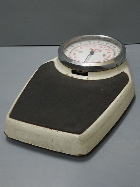 体重計　ガラス製　アンティーク アンティーク<br>体重計 | アンティーク山本商店