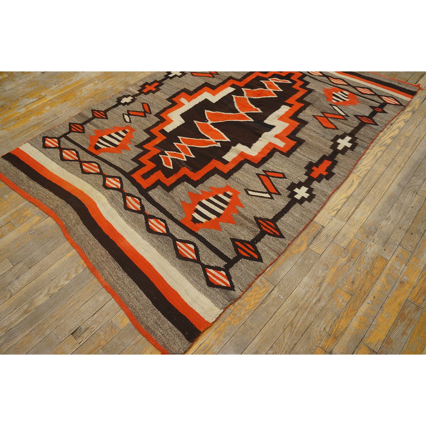 1920s American Navajo Carpet with Storm Pattern - Antique Rug Studio
