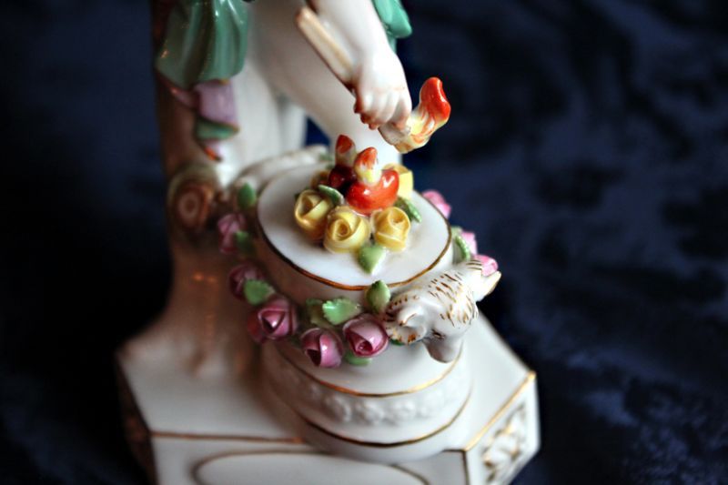 マイセン 天使人形（「箴言の天使」シリーズより） - Antiques Violetta