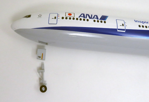 NH20134 1:200 777-300ER JA788A スナップフィットモデル（ギアつき