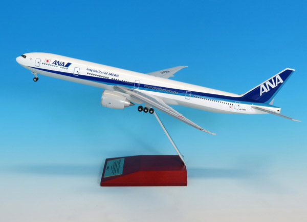 NH20134 1:200 777-300ER JA788A スナップフィットモデル（ギアつき