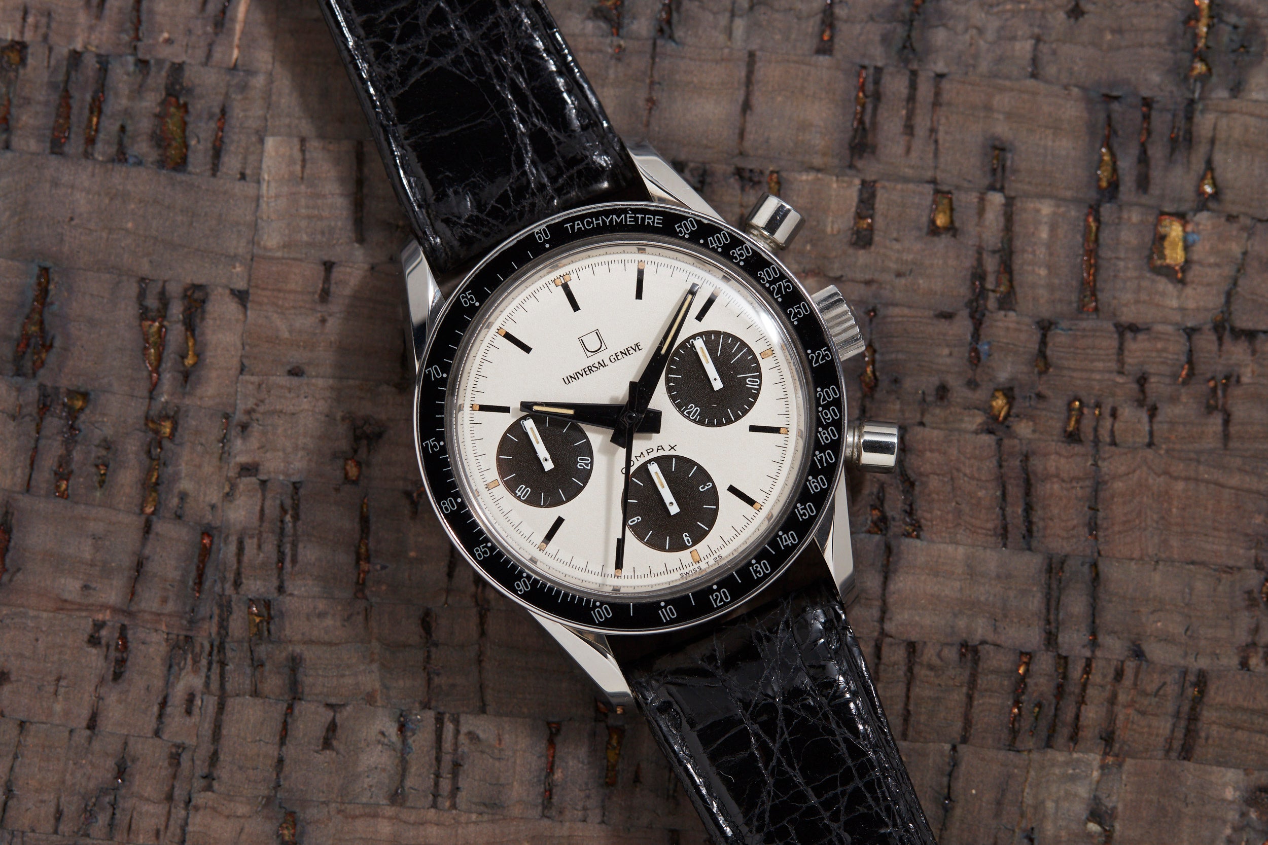 Universal Genève Compax 