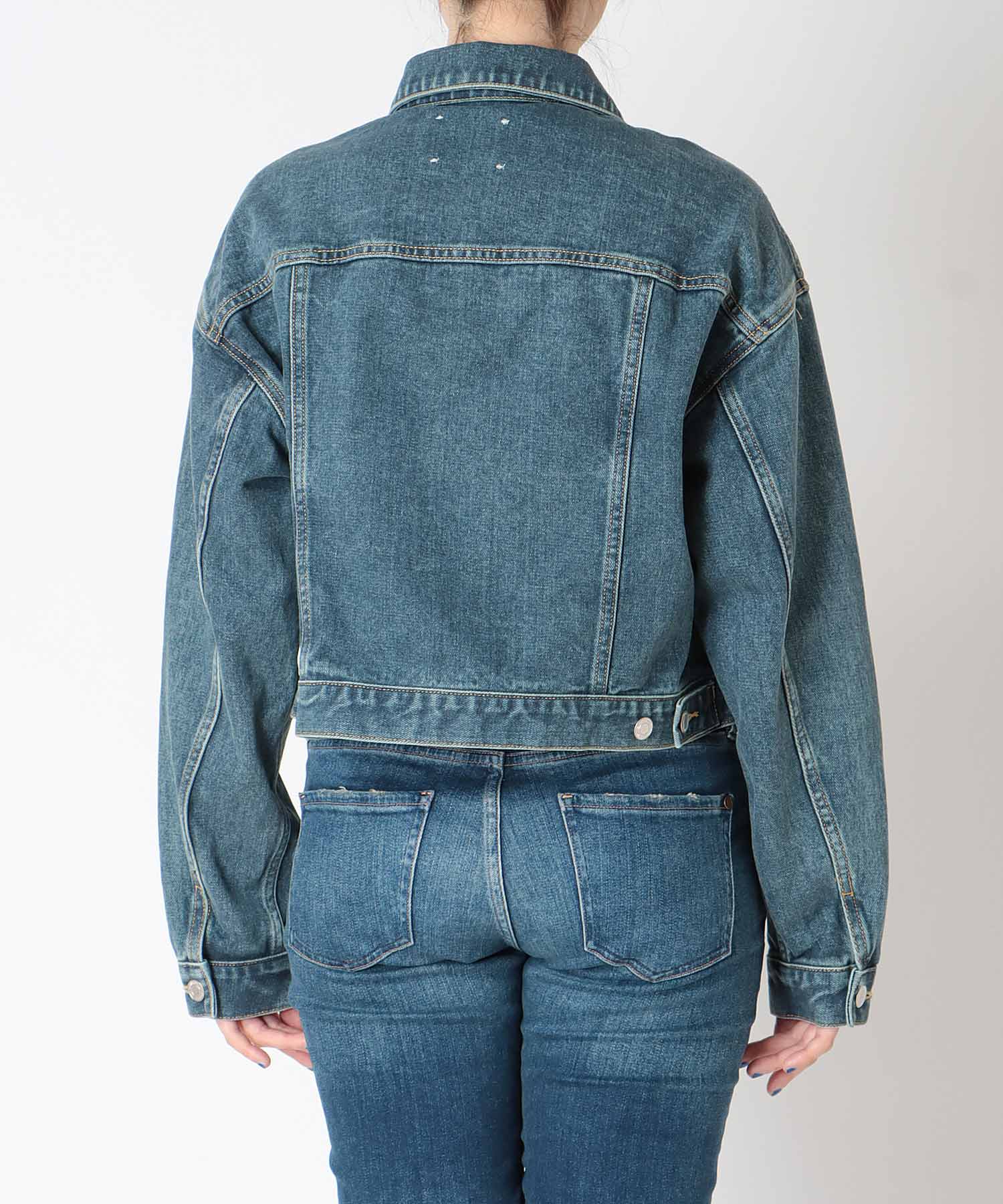 ファー襟付きデニムブルゾン | AND ON JIONE STORE（アンドオン