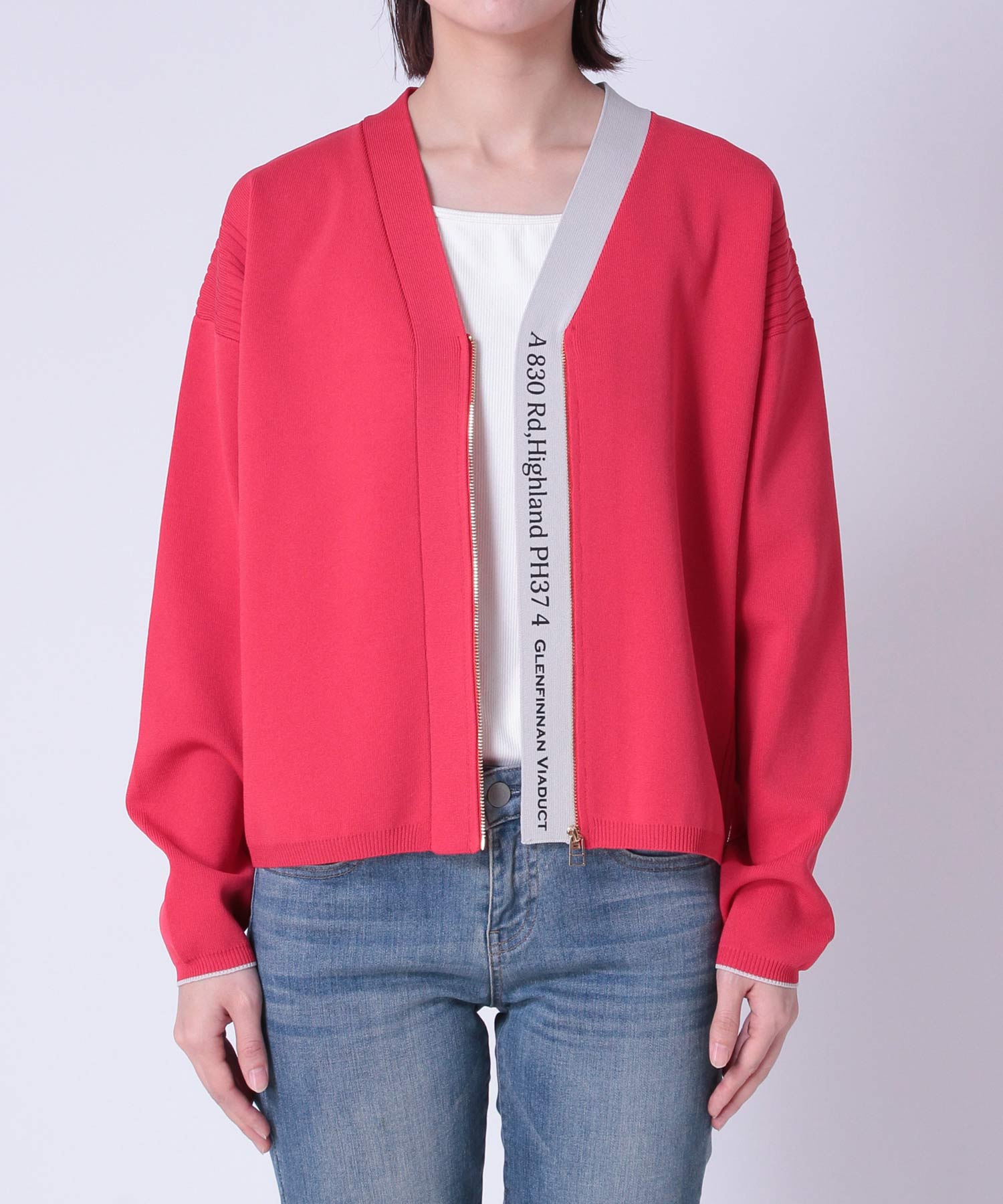 超軽量編柄ロゴZIPブルゾン | AND ON JIONE STORE（アンドオン）ジオン