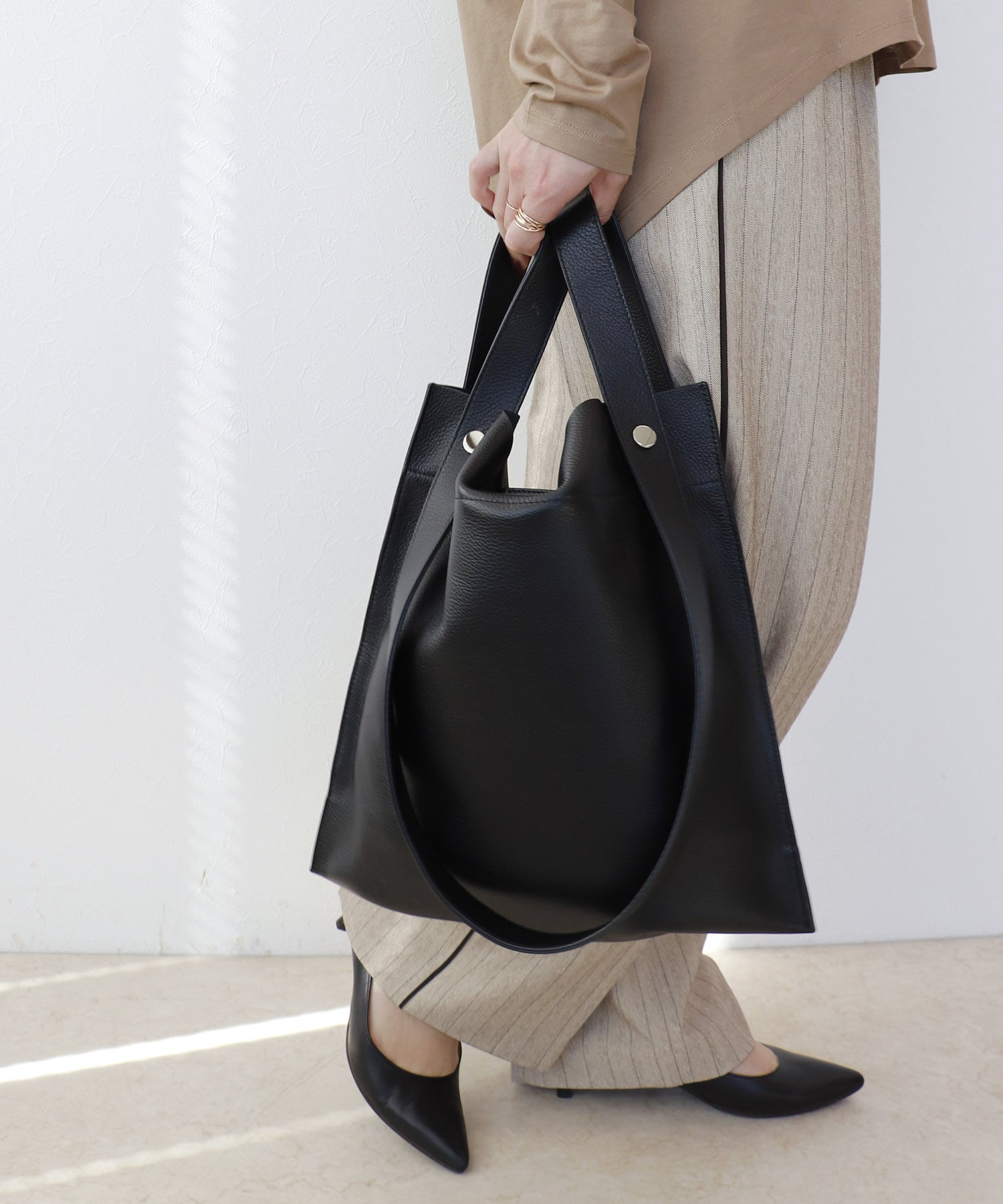 カウレザー2デザインハンドル 薄マチA4トートバッグ【BEAURE/ヴュレ