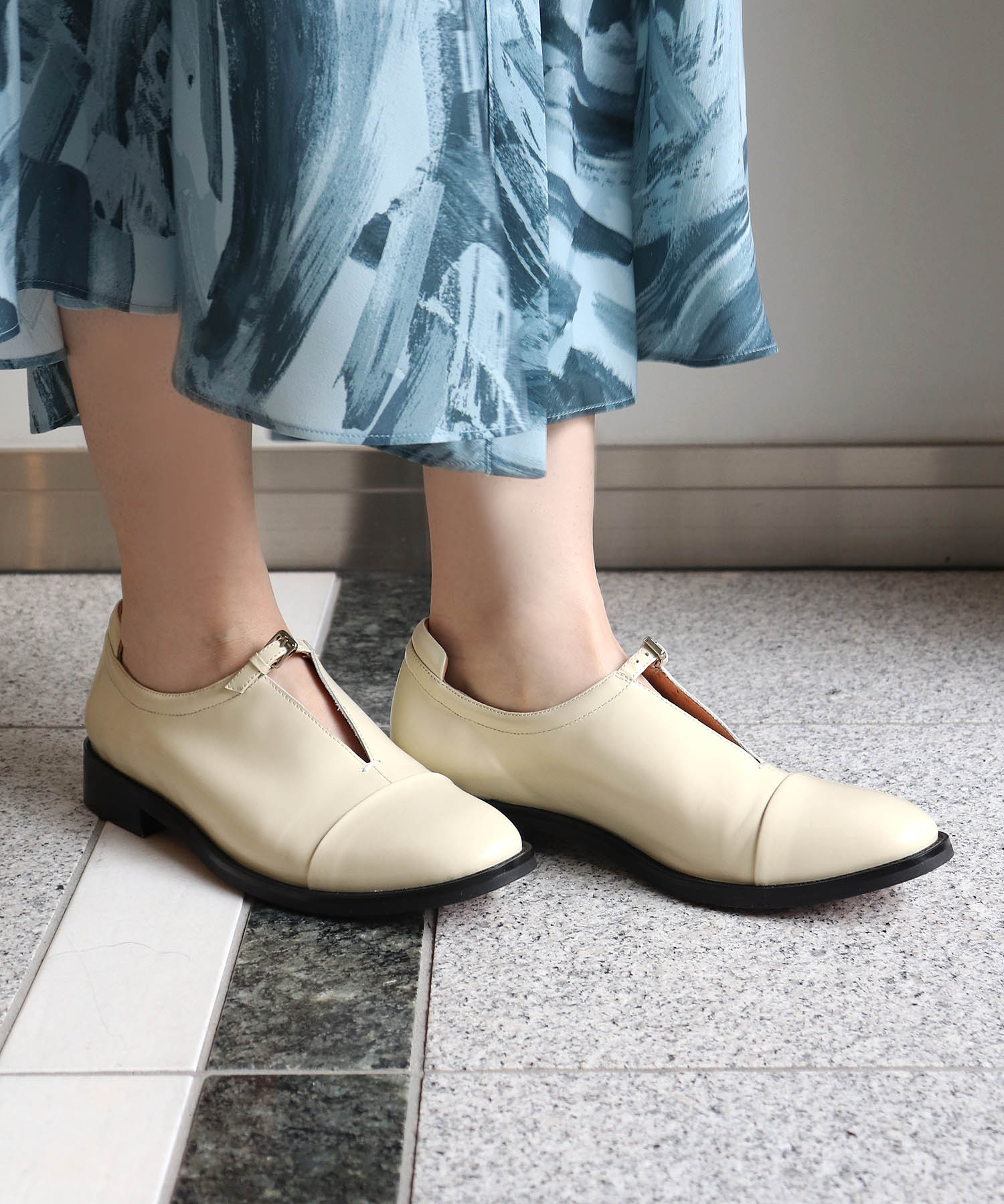 ストラップローファー【ARTESANOS/アルテサノス】 | AND ON JIONE