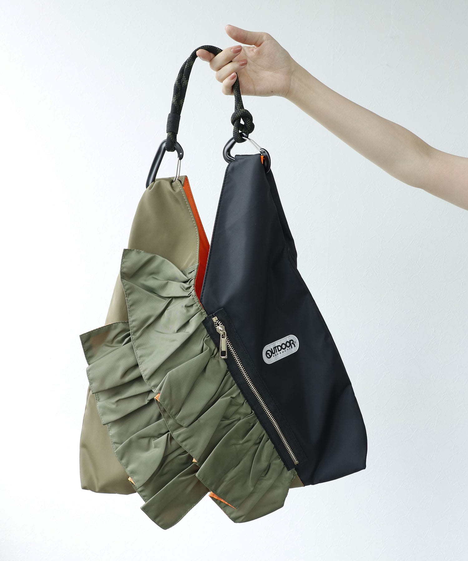 RISLEY×OUTDOOR PRODUCTS バイカラートライアングルフリルバッグ | AND