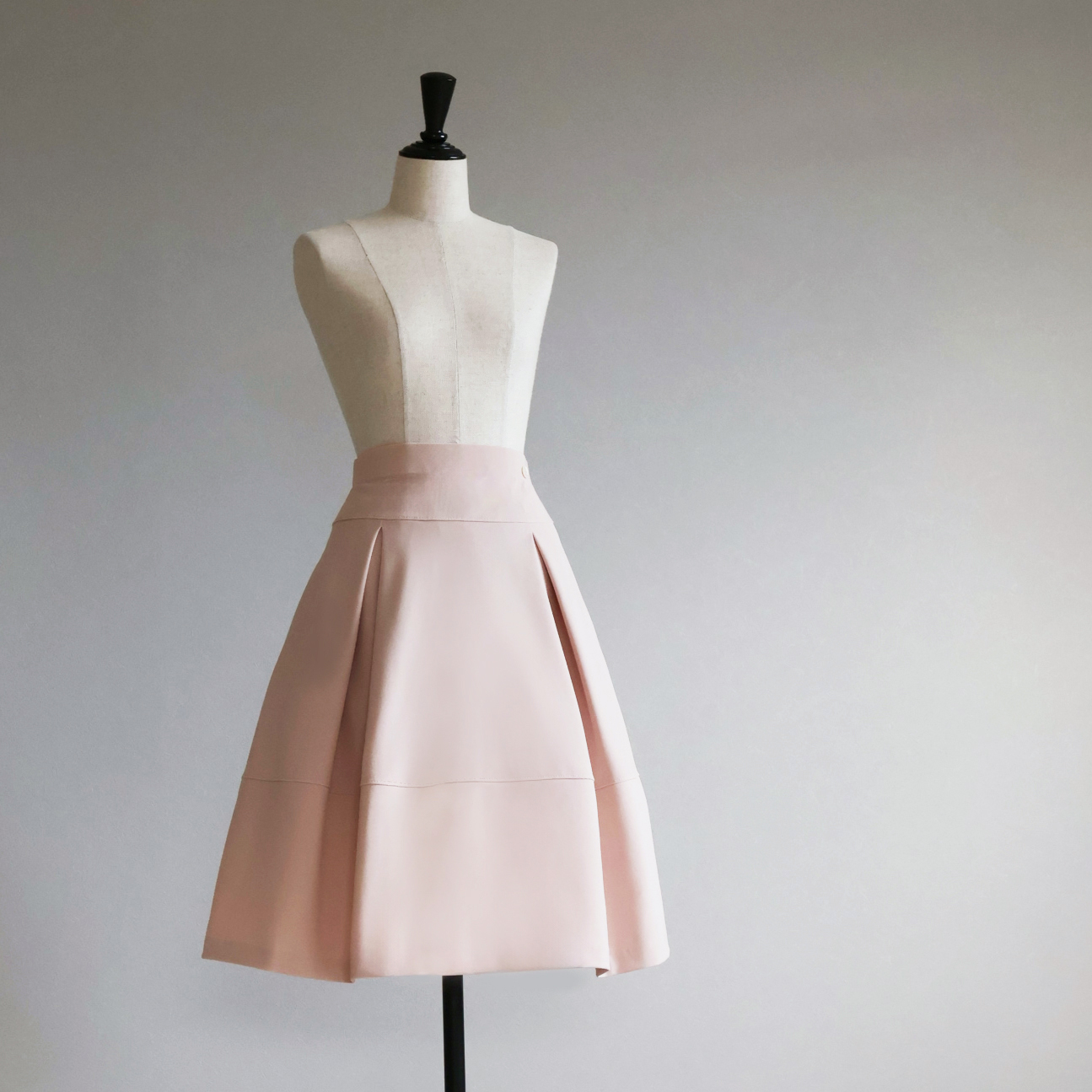 ポケット付 ボックスタック 切り替えフレアスカート【JM2332BD】 商品