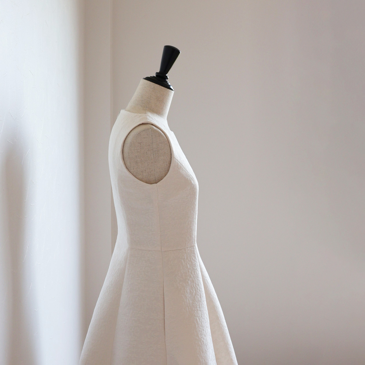 グログランジャガード エレガントワンピース【JM2355BE】 商品詳細