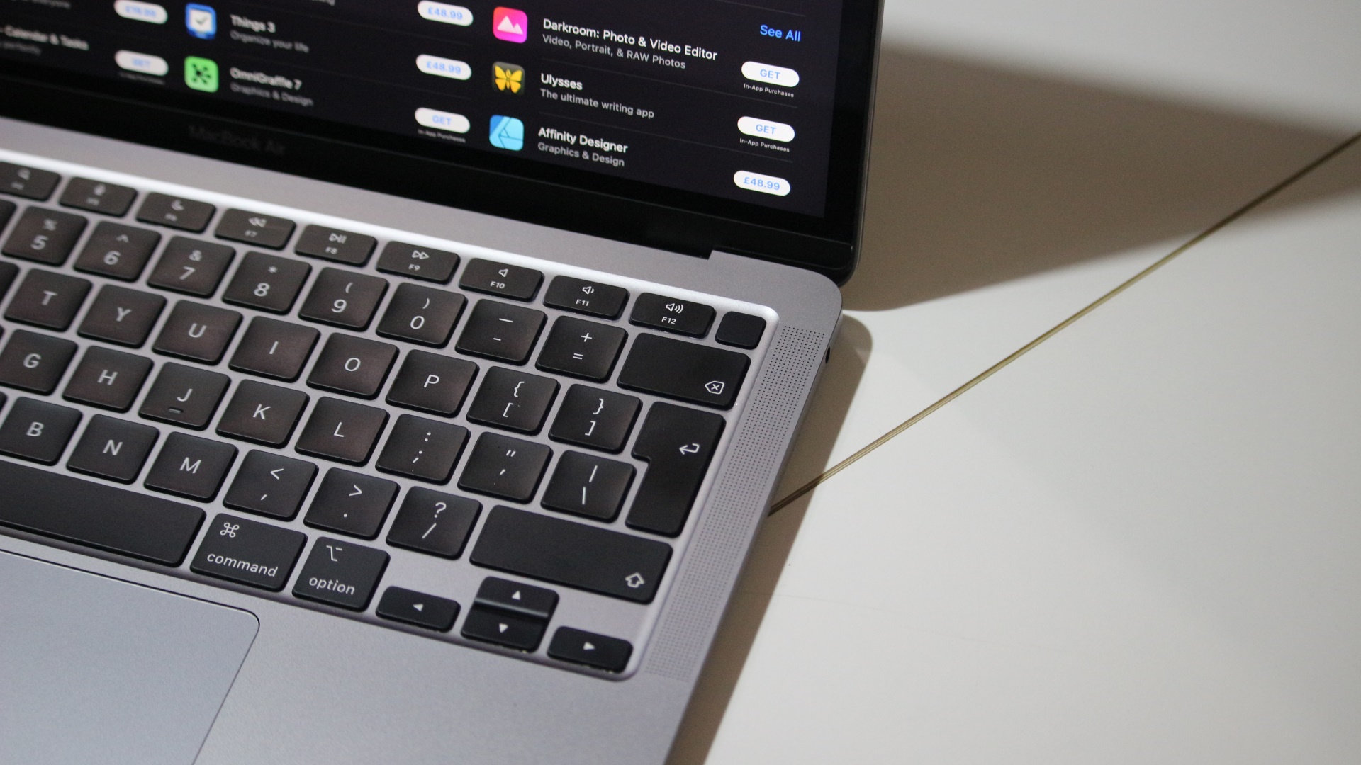 美品Apple 超美品Apple MacBook Air M1 Touch ID 保証あり M1チップ