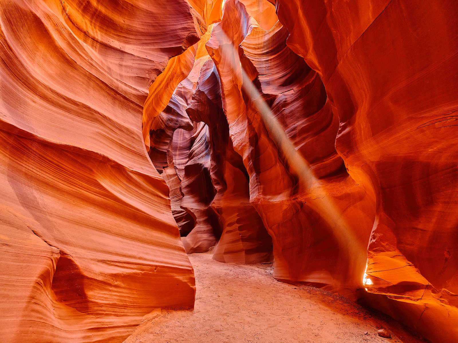 Divine Light | Antelope Canyon | Page, Arizona