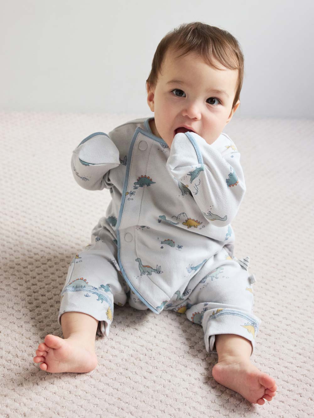 mocmof】恐竜柄かんたんロンパース | ロンパース・カバーオール(品番