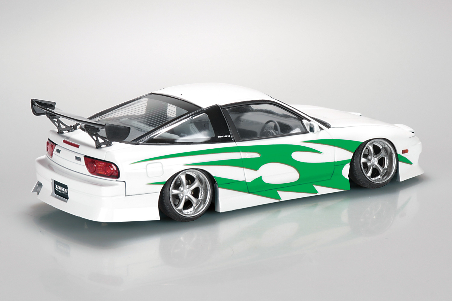1/24 URAS RPS13 180SX '96 Ver.2(ニッサン)｜株式会社 青島文化教材社