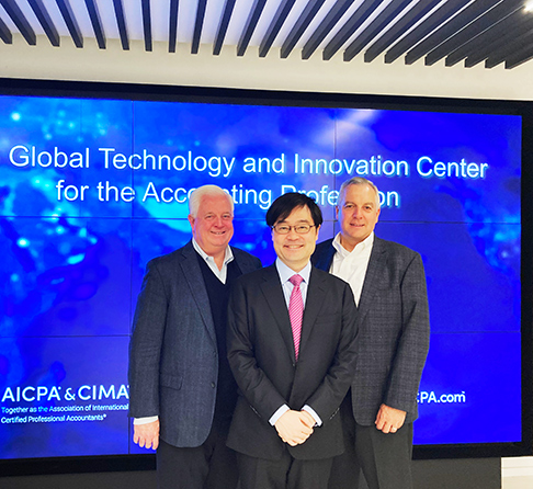 世界で求められるUSCPA | USCPA（米国公認会計士）合格実績なら