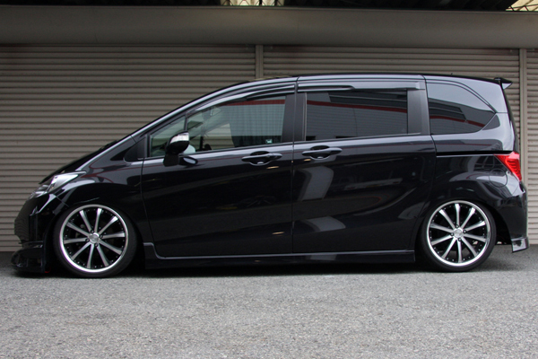 08-16 FREED | ACC inc エアサスシステム/ギアサス/フラップエアロ