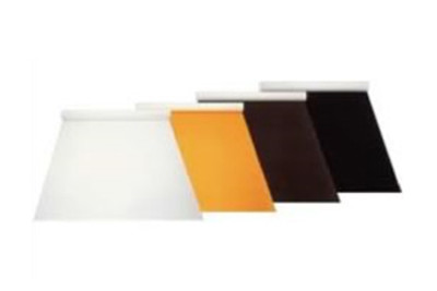 帯電防止性能、紫外線遮蔽性能に優れた自己粘着フィルム(透明