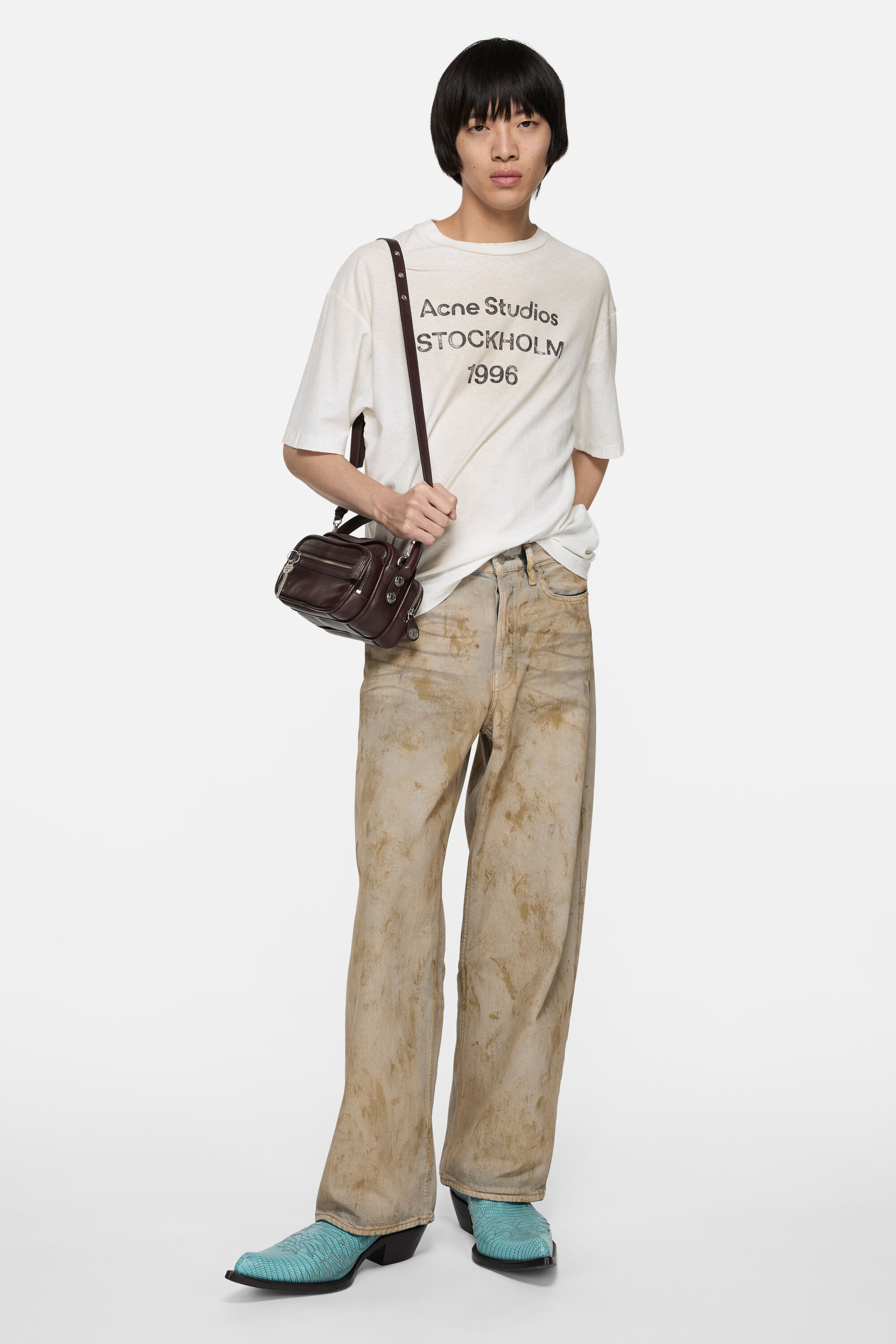Acne Studios - Logo t-shirt - Relaxed fit - Dusty white