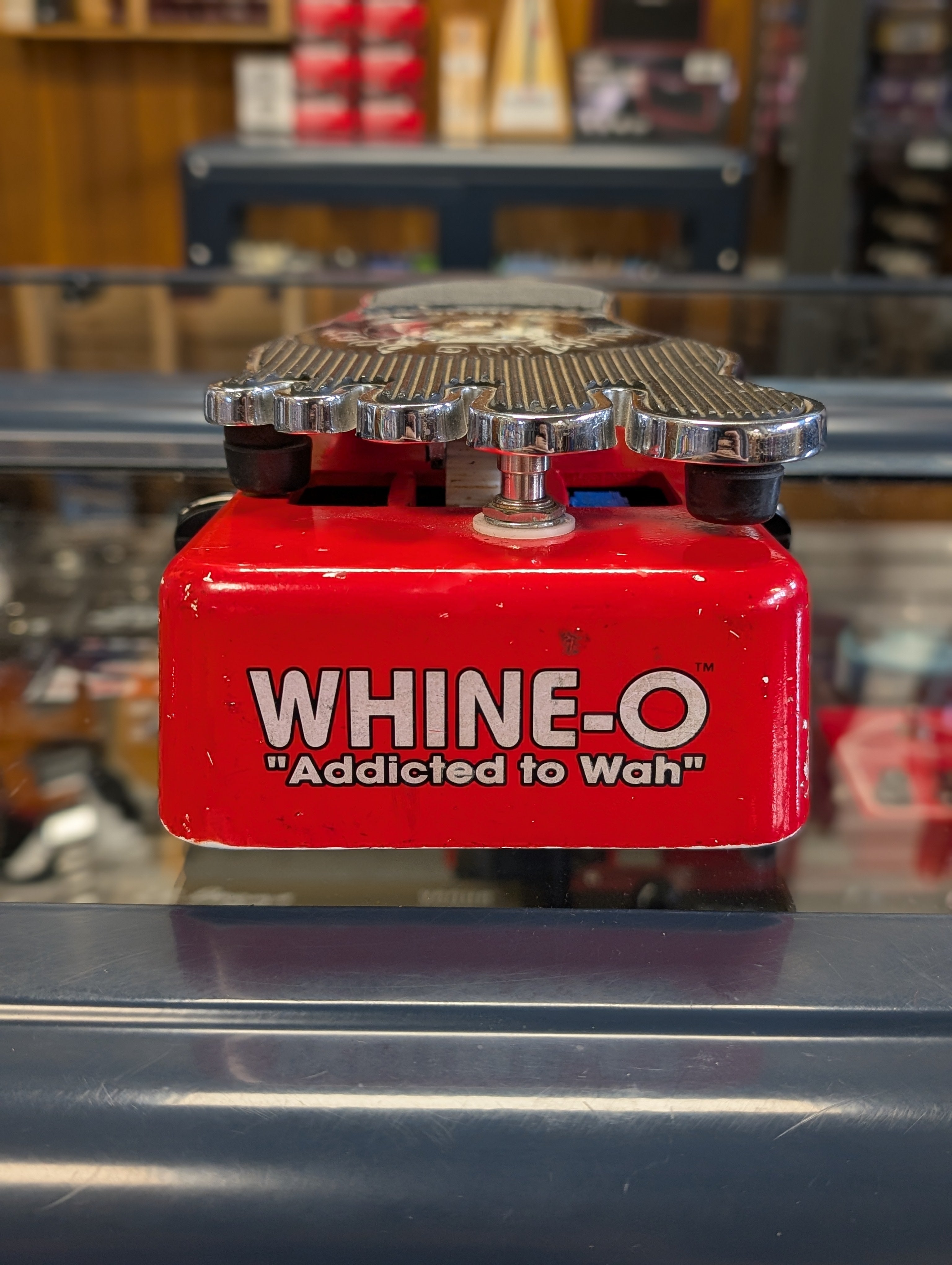 Charlie Stringer Snarling Dogs Whine-O Wah Pedal (Used) – Acoustic