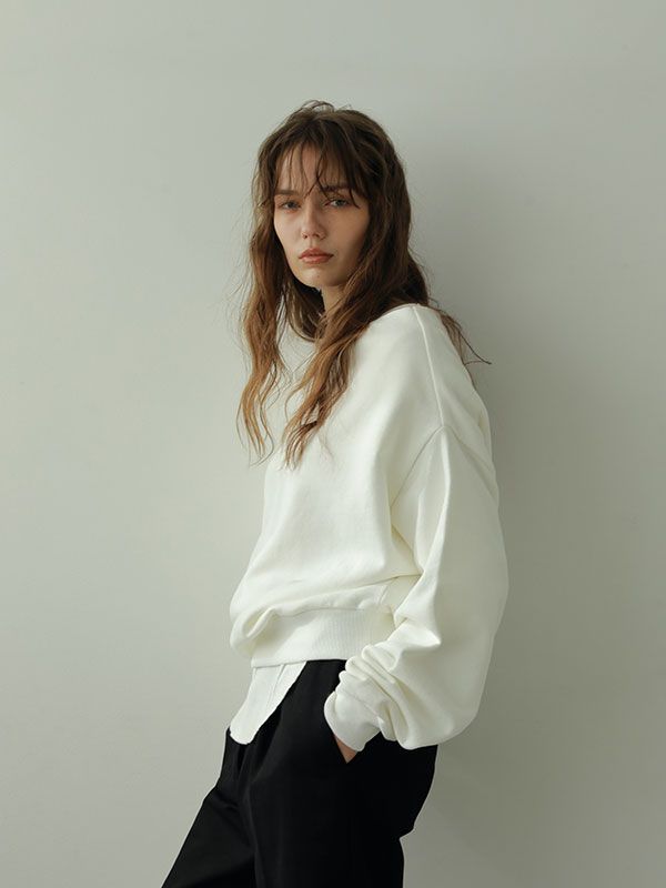 ETRE TOKYO - デザインネックスウェットプルオーバー - WHITE | ADDICT