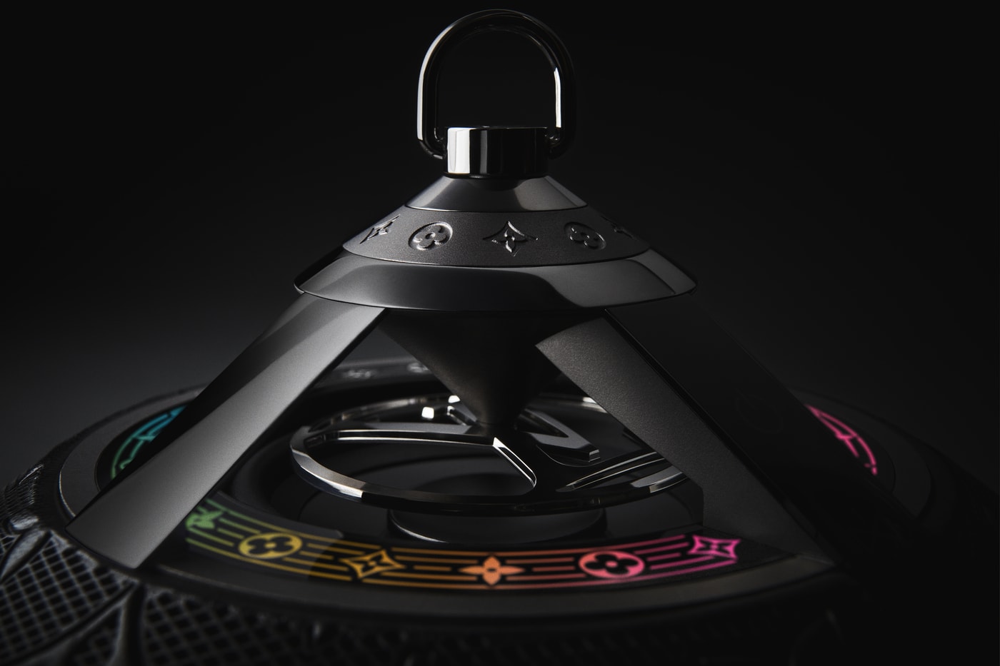 ルイ・ヴィトンから新作「ルイ·ヴィトン ホライゾン ライト·アップ