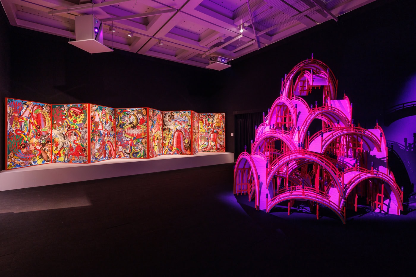 田名網敬一初の大規模回顧展「田名網敬一 記憶の冒険」が国立新美術館