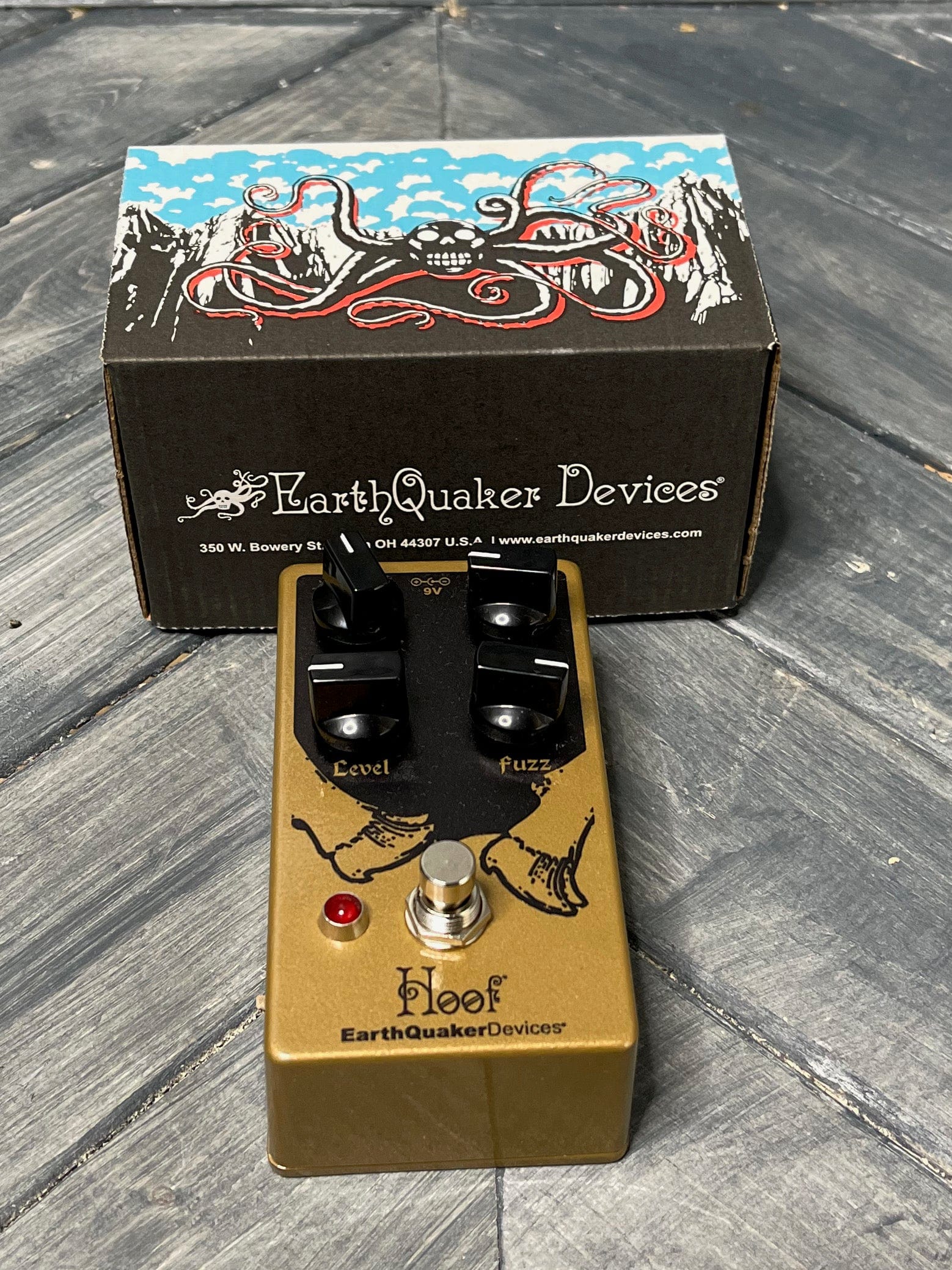 EarthQuaker Devices Hoof V2 Hybrid Fuzz Pedal - Adirondack Guitar