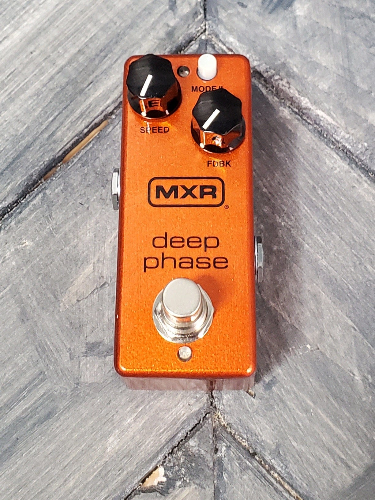 MXR M279 Deep Phase Phaser Pedal - Adirondack Guitar