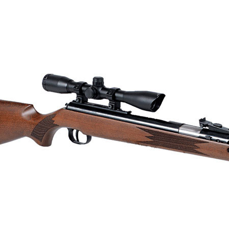 UTG Leapers UTG 4x32 Hunter Riflescope, Mil-Dot Reticle, Rings, 1