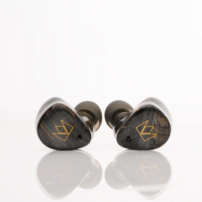 FoKus Prestige｜Noble Audio｜株式会社アユート PCパーツ・VR