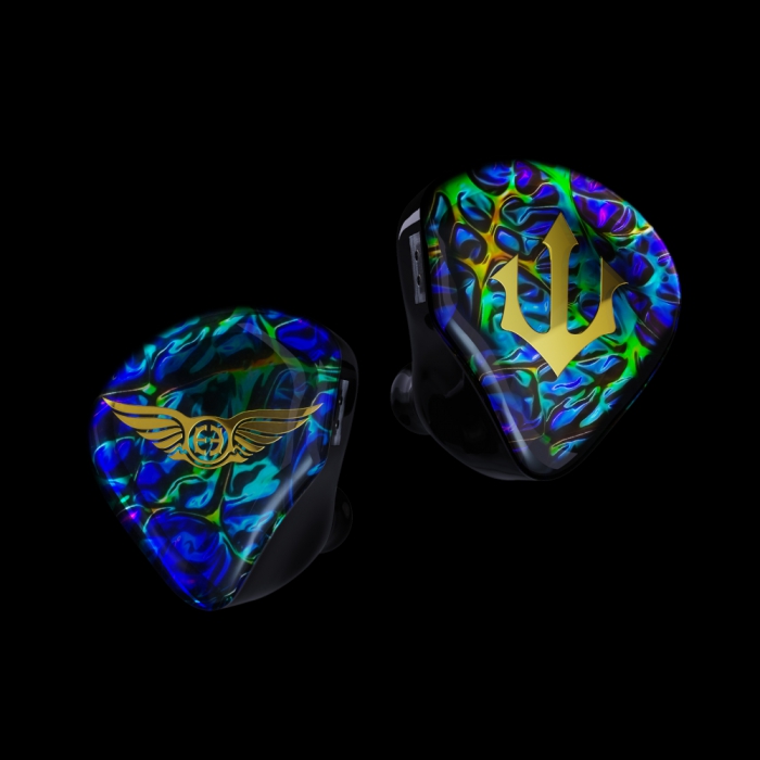 TRITON Launch Edition｜Empire Ears｜株式会社アユート PCパーツ・VR