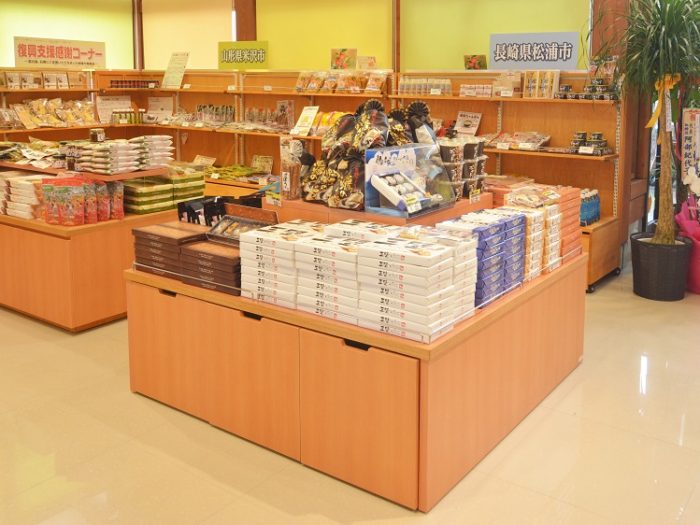 STH9- 平台2段ステージ（化粧合板仕様） : 木製什器・木製陳列棚専門の