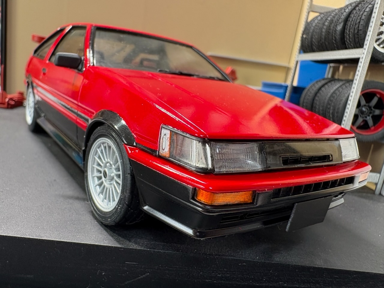 プラモデルで楽しむ昭和のトヨタ車「AE86カローラレビン」【愛知トヨタ