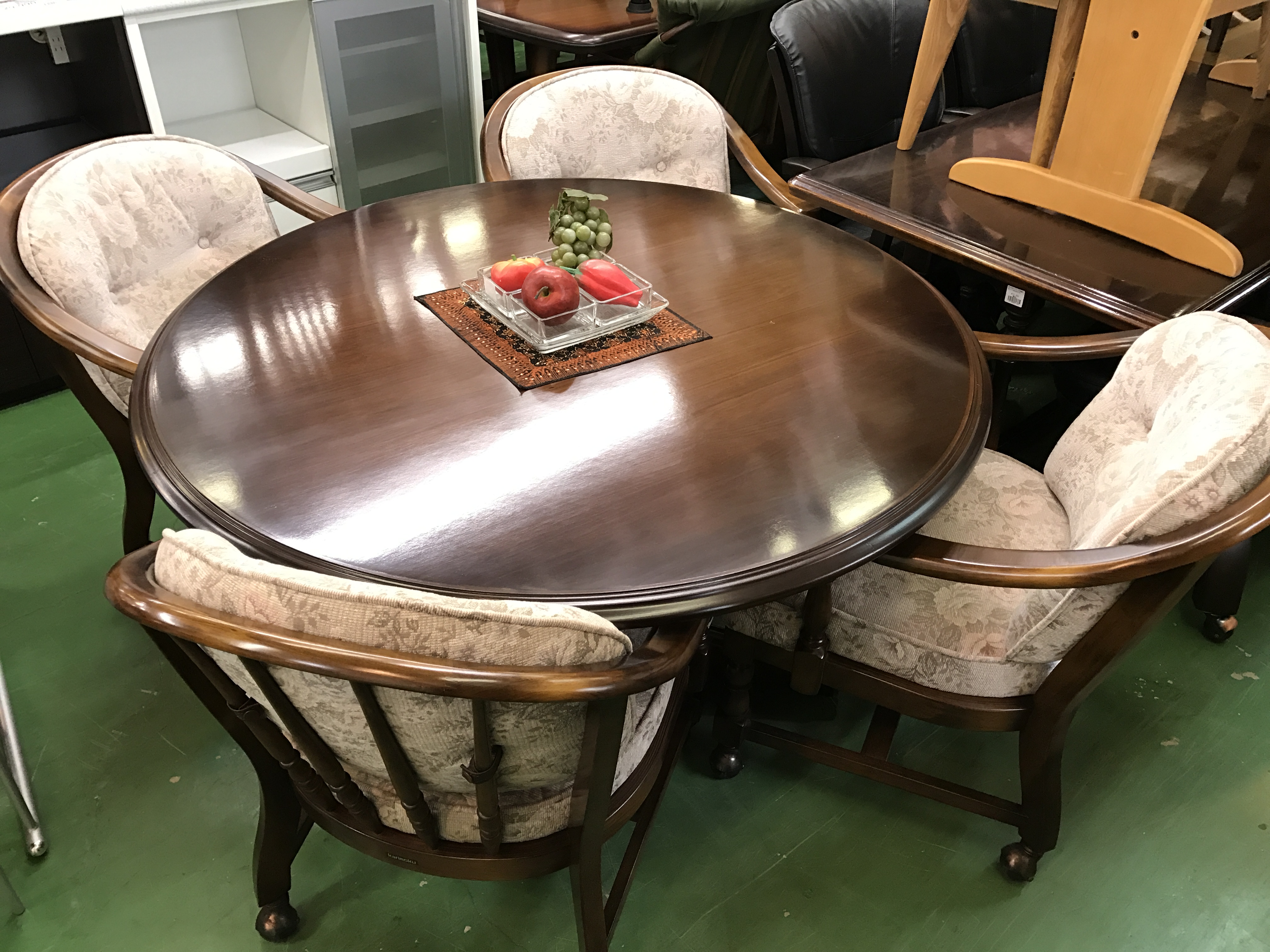 Karimokuカリモク コロニアル円形ダイニングテーブルセット 買取致し