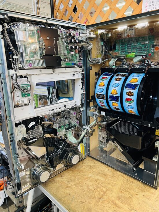 エウレカセブンAO スロット実機 買取致しました｜愛品館千葉店