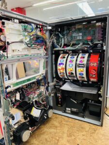 カンフーレディ・テトラ スロット実機 買取致しました｜愛品館千葉店