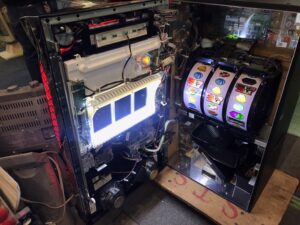 A-SLOT偽物語｜スロット実機｜5号機買取致しました｜愛品館八千代店